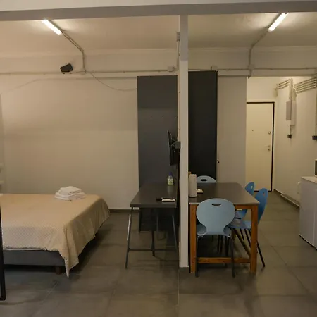 Virginia'S Boutique Apartments-2